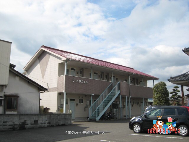 物件外観写真1　(外観は落ち着いています)