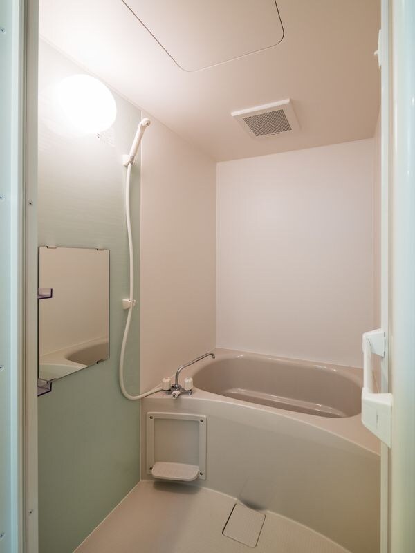 物件内観写真6　(※別号室参考写真)