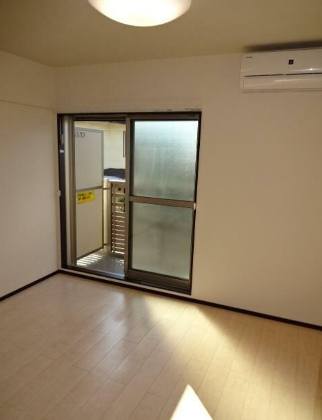 物件内観写真8　(別部屋参照写真)