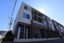 レジェンドⅧの外観写真