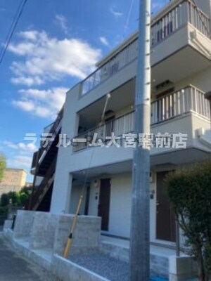 ノワール指扇外観写真