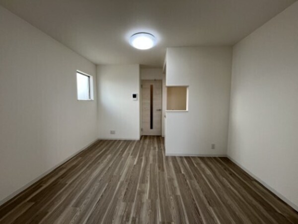 居室(※同シリーズ別部屋写真)