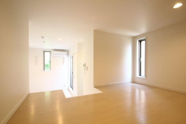 物件内観写真9　(別部屋参照写真)