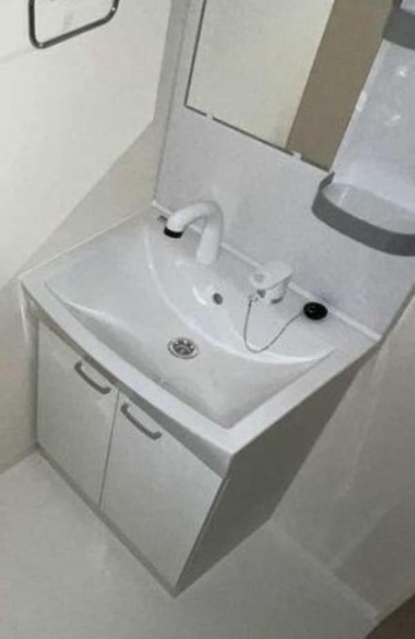 独立洗面台