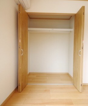 物件内観写真5　(※同建物別部屋参考写真)