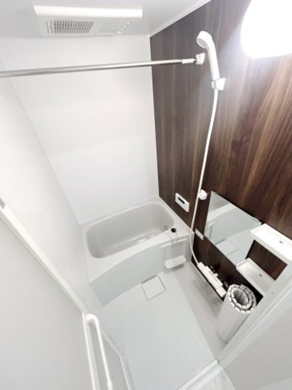 浴室(同施工参考写真となります)