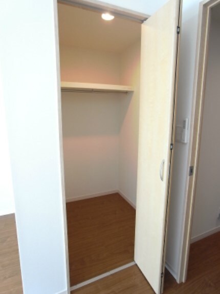 物件内観写真7　(別部屋参照)