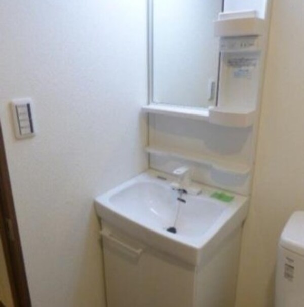 洗面・脱衣所(※別部屋同建物イメージ写真)