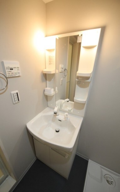 物件内観写真7　(別部屋参考写真となります)