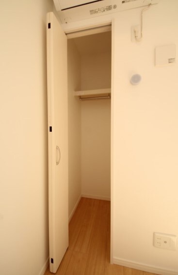 物件内観写真11　(別部屋参考写真となります)