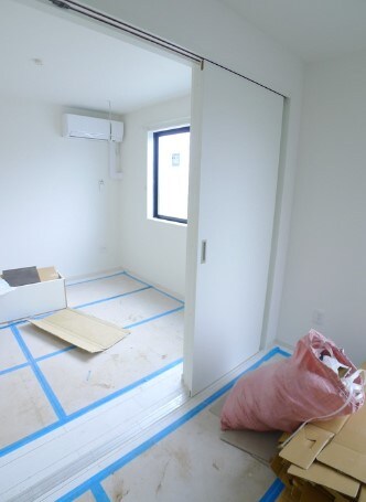 物件内観写真3　(施工中同施工別物件)