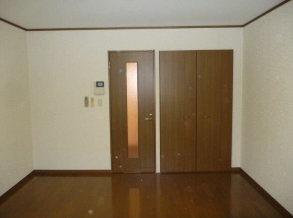 物件内観写真8　(別部屋参照)