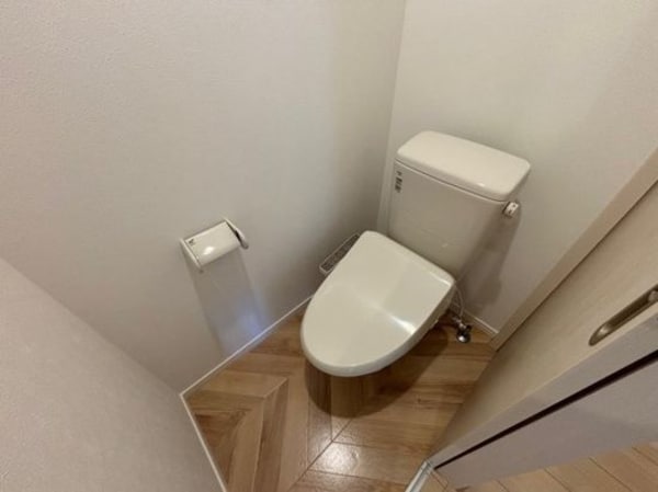 トイレ(別部屋参照写真)