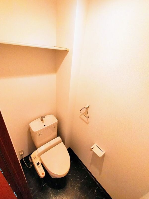 トイレ(別部屋参照写真)