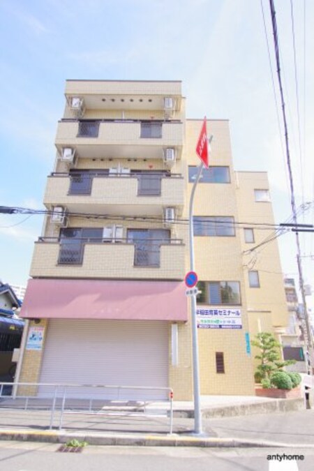 ハイツしらゆり外観写真