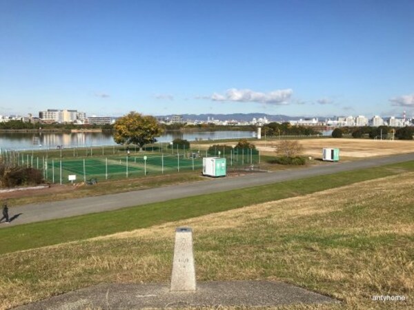 周辺環境(淀川河川公園 2619m)