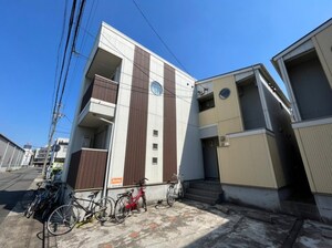 クレフラストB棟外観写真