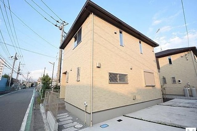 田名戸建て E棟 1