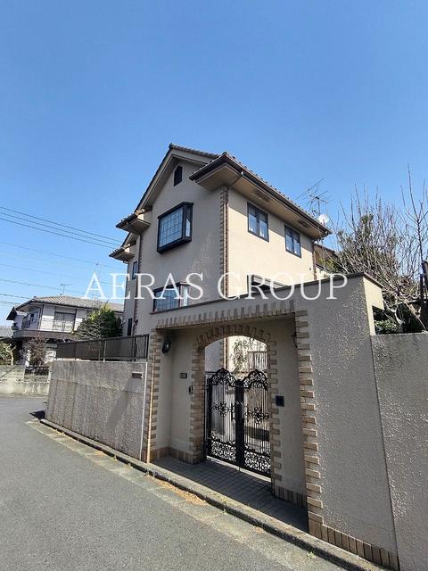めじろ台3丁目貸家