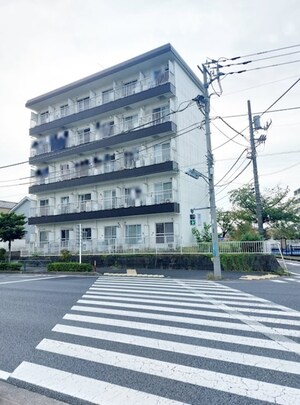 b′CASA多摩永山Ⅱre-born外観写真