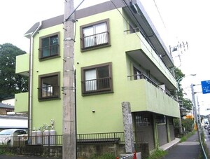 シュルプリーズ橋本外観写真