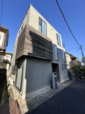 東京都渋谷区鶯谷町戸建外観写真