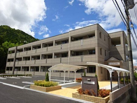 篠山市宇土マンション外観写真