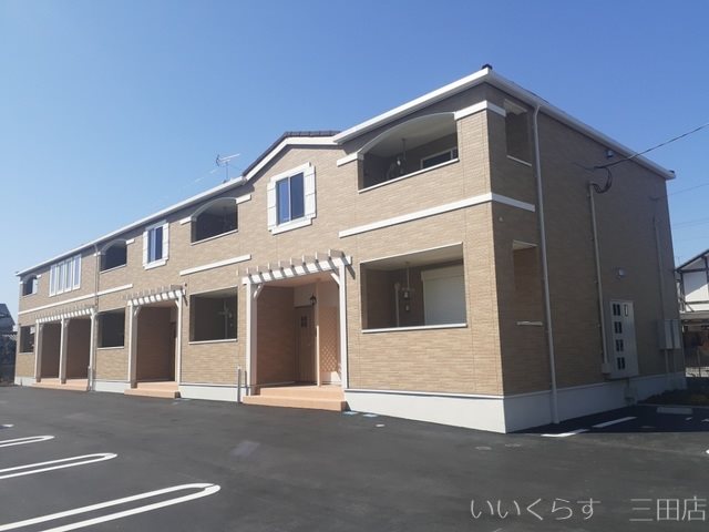 シャーシャ