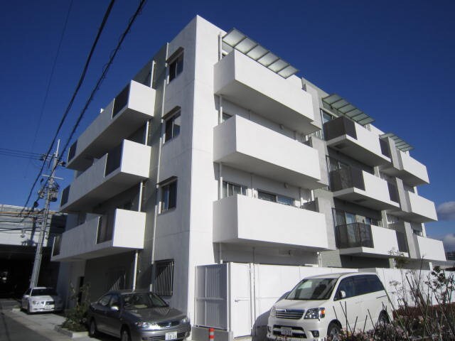 ＣＲＹＳＴＡ荒牧（クリスタアラマキ）の物件外観写真