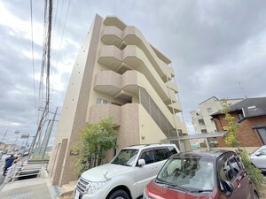 シュドペーシュ外観写真