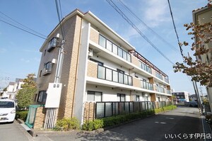 ベルフォーレ中野（ペット飼育可）外観写真