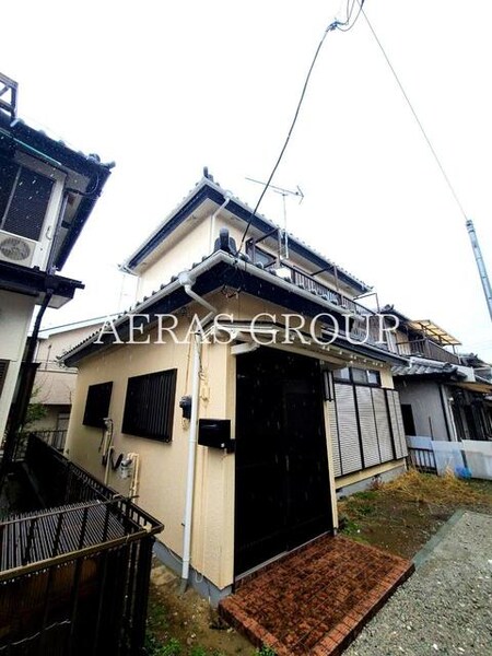 リブレス川戸町戸建外観写真