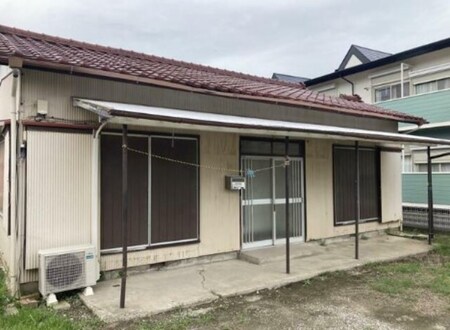時田貸家外観写真