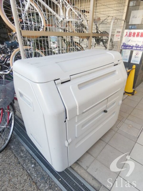 敷地内/建物