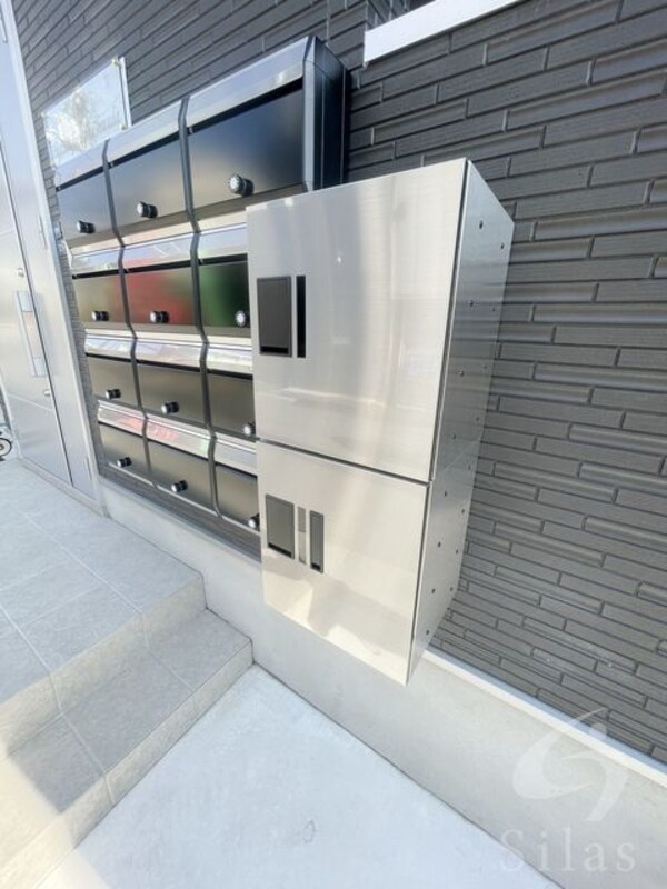 敷地内/建物