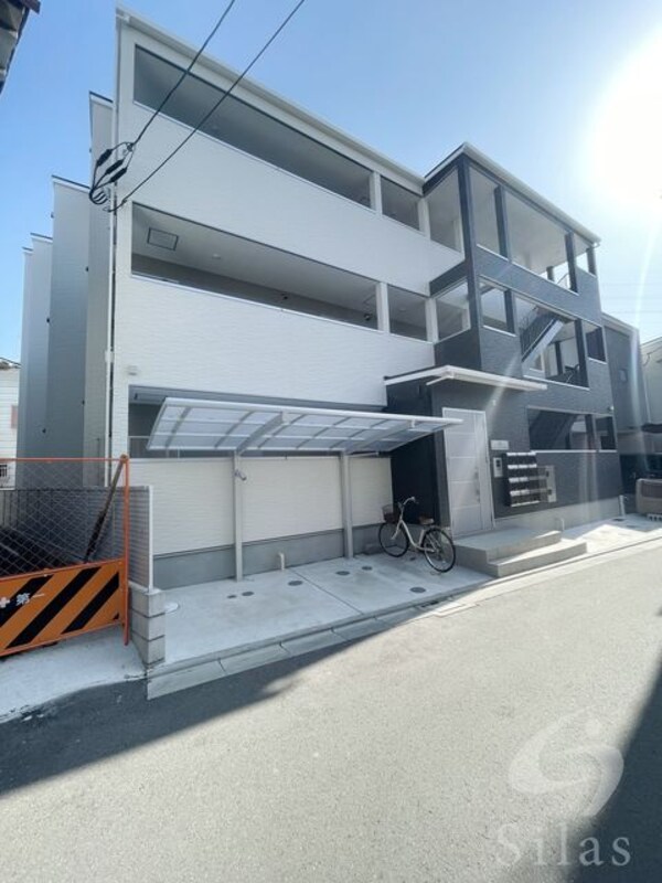 敷地内/建物