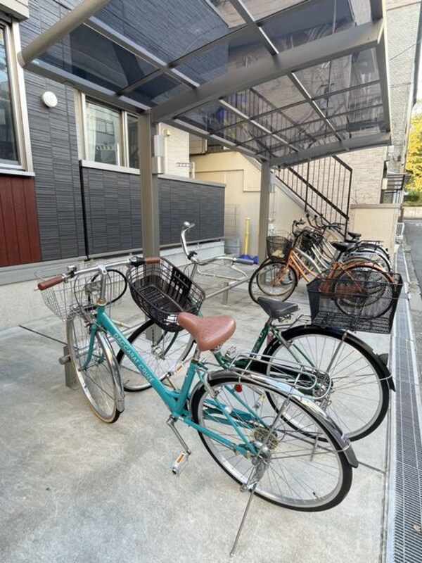 敷地内/建物