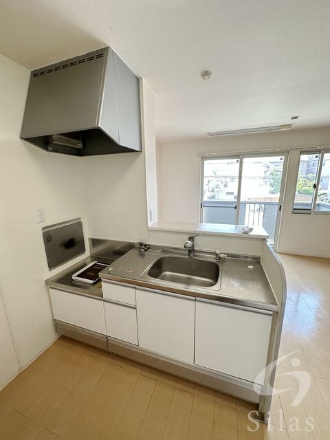 物件内観写真8　(同仕様反転タイプ)