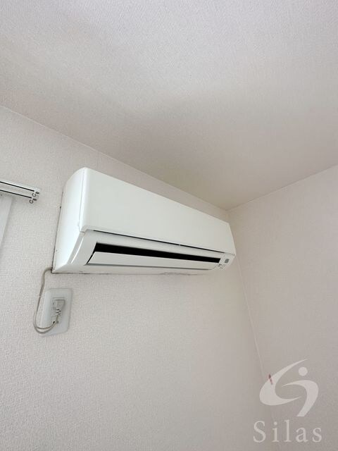 物件内観写真9　(同仕様反転タイプ)