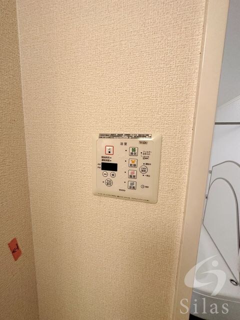 物件内観写真16　(同仕様反転タイプ)