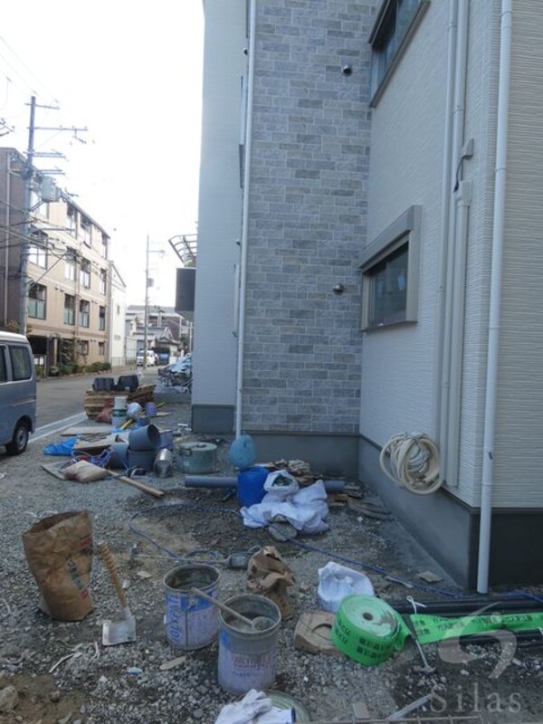 敷地内/建物