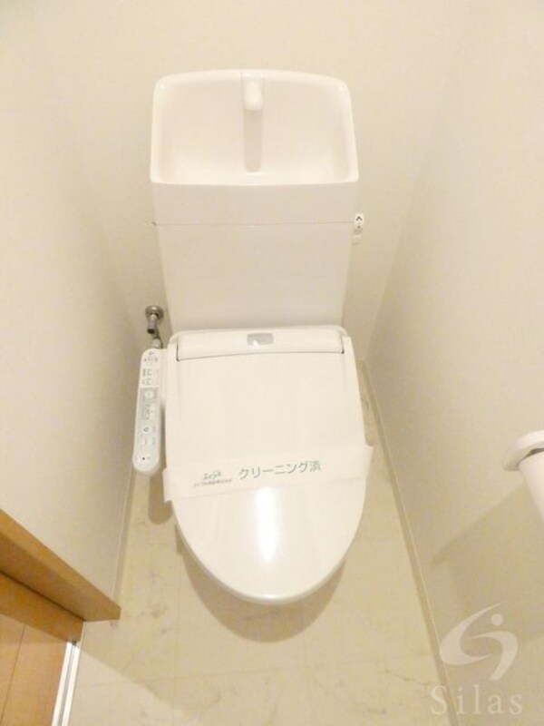 トイレ(同仕様　反転タイプ)