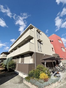 京阪本線・鴨東線 古川橋駅 3階建 築11年の外観写真