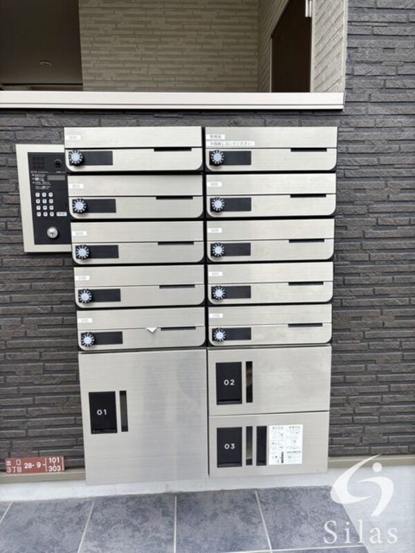 敷地内/建物