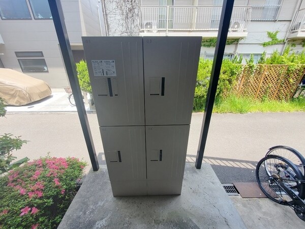 敷地内/建物