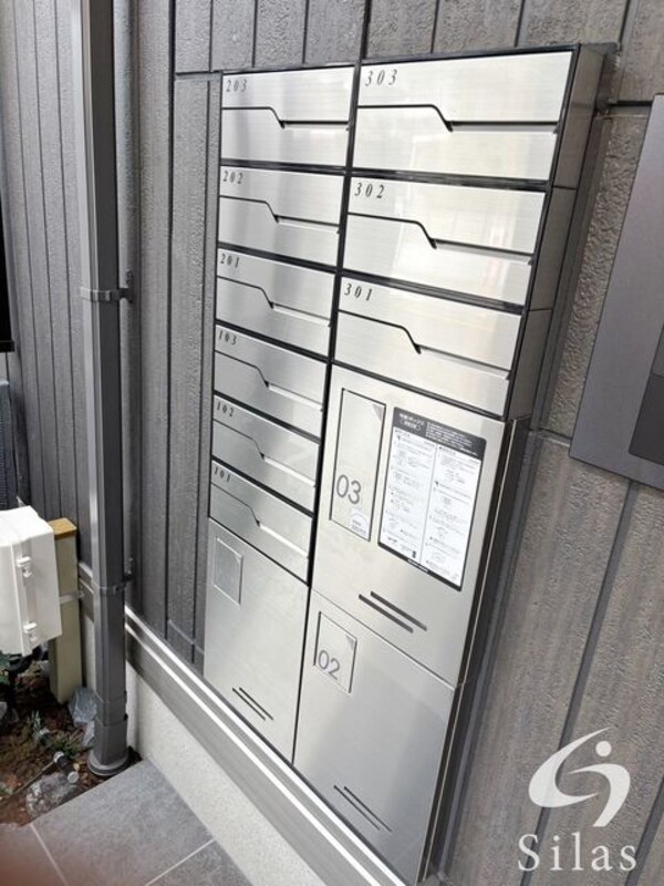 敷地内/建物