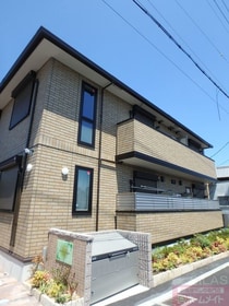 近鉄大阪線（近畿） 弥刀駅 2階建 築8年の外観写真