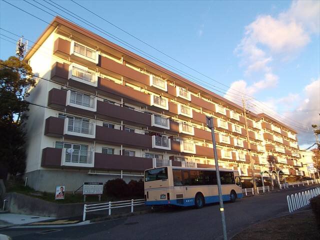ロイヤルマンション１号館