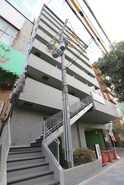 ロイヤルクィーンズパーク吹田片山町