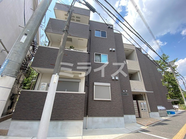フジパレス南千里
